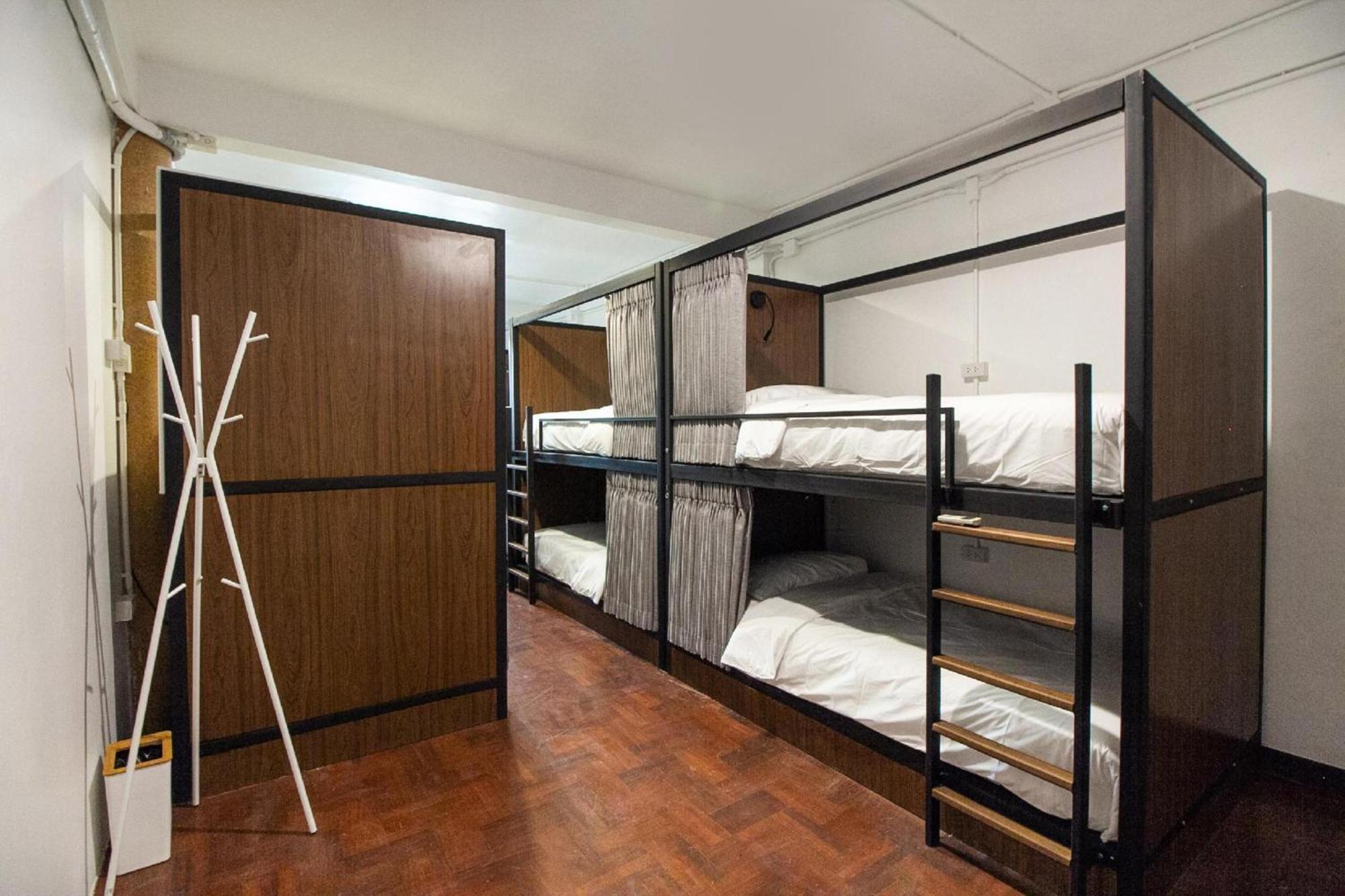 Kudi Hostel Bangkok Exterior photo