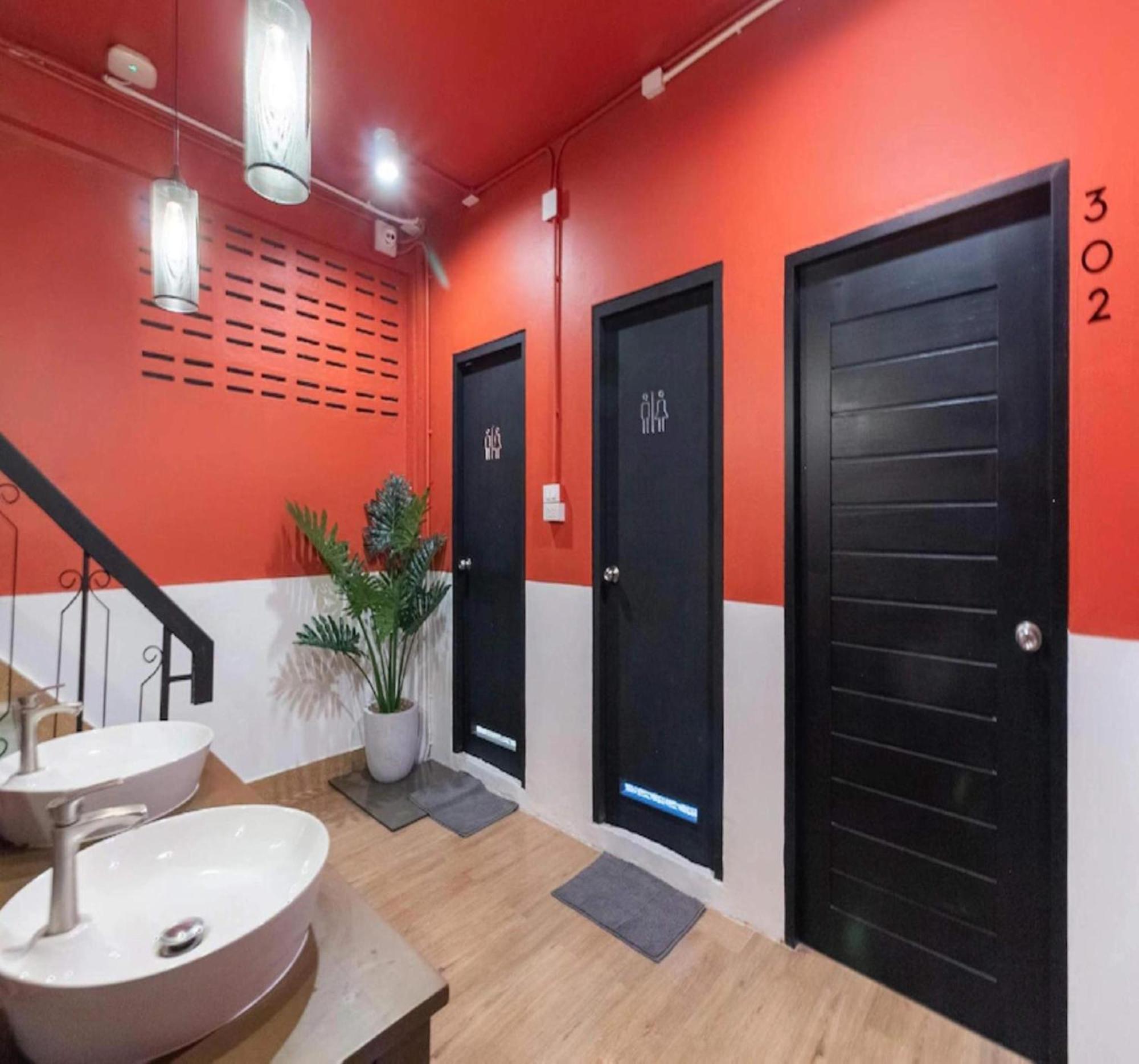Kudi Hostel Bangkok Exterior photo