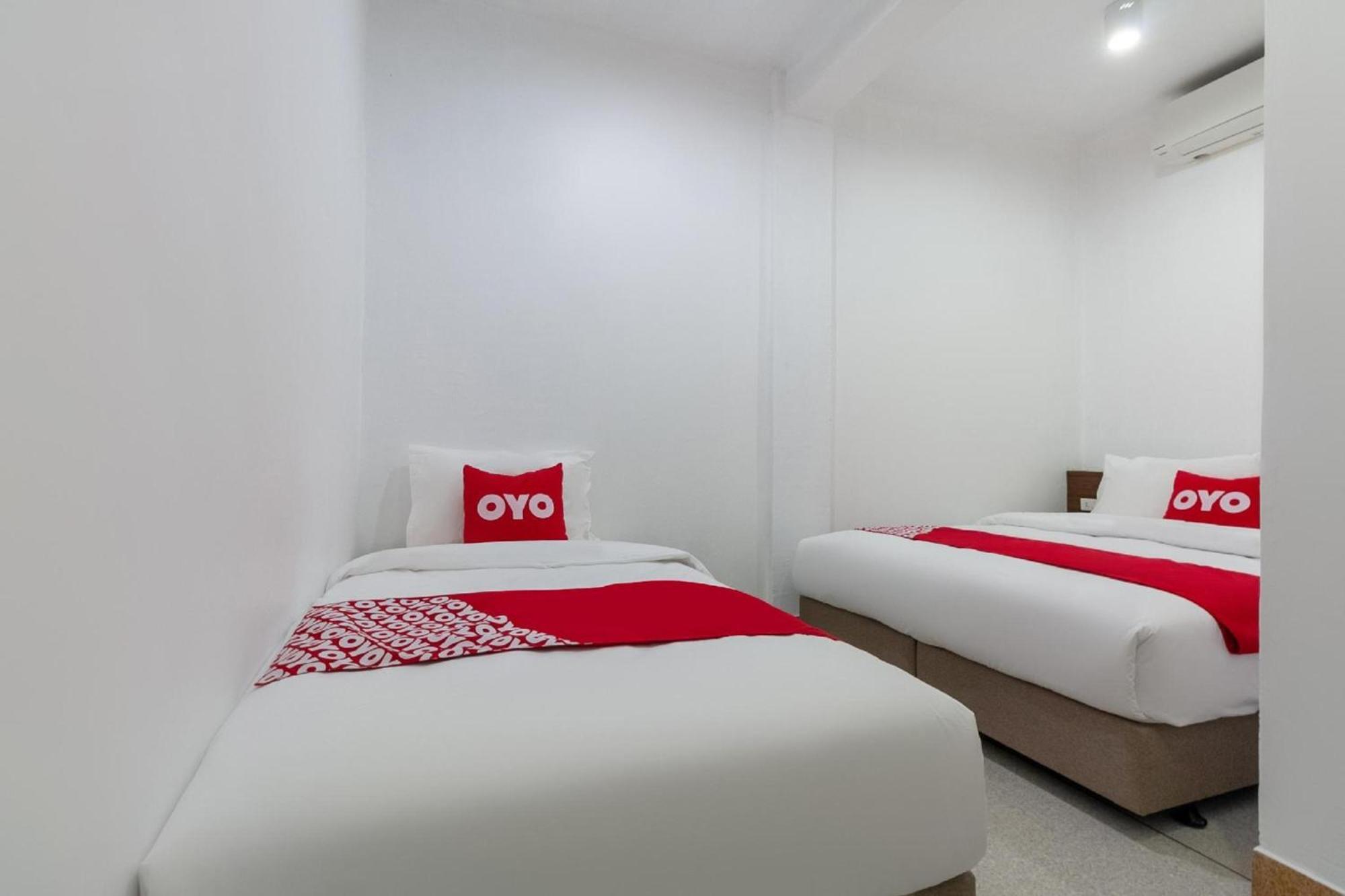 Kudi Hostel Bangkok Exterior photo